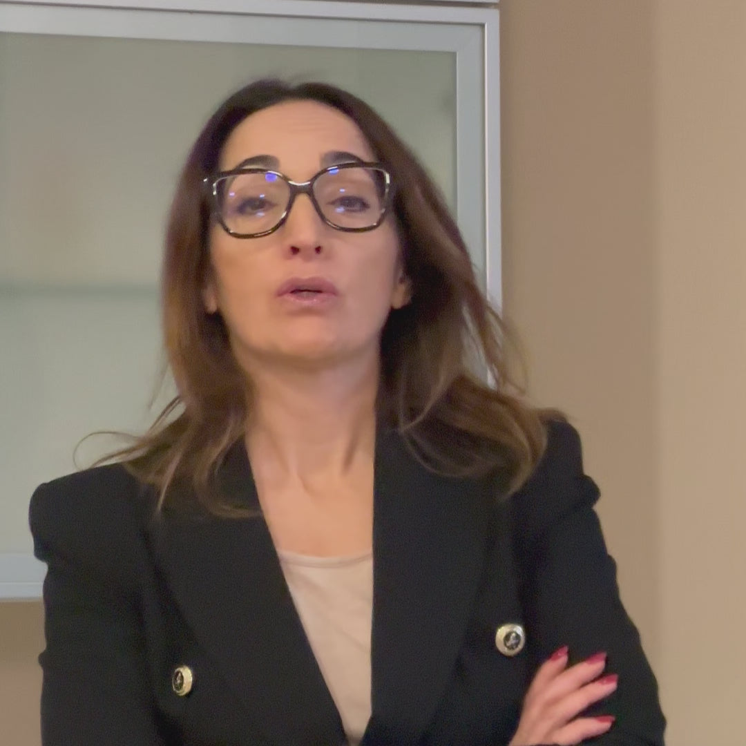 Sistema de microinfusión Firmelià® para el recrecimiento del cabello